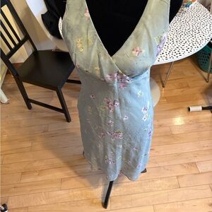 Byer Too! Vintage 90s floral Midi Dress in Soft Green